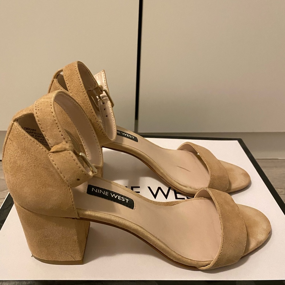 Nine West block heel sandal